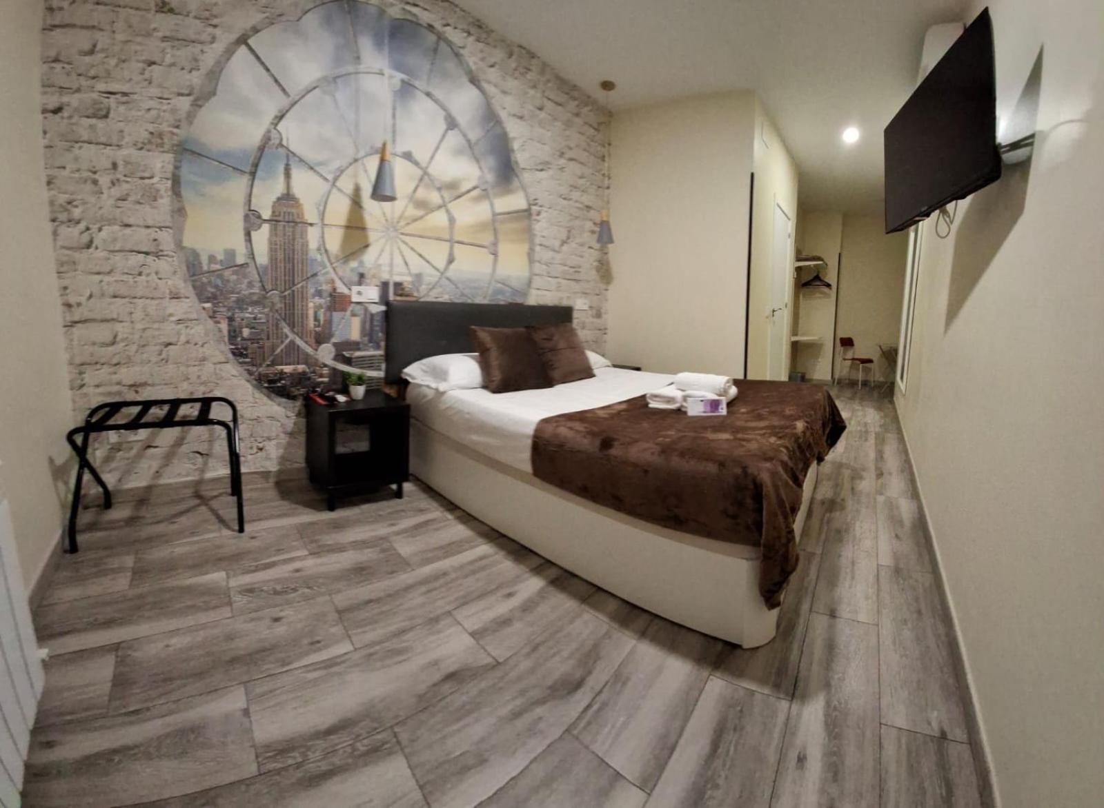 Ch Cruz Madrid Hotel ภายนอก รูปภาพ