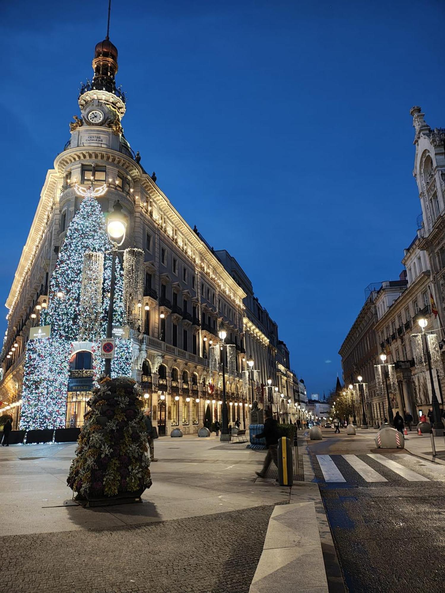 Ch Cruz Madrid Hotel ภายนอก รูปภาพ